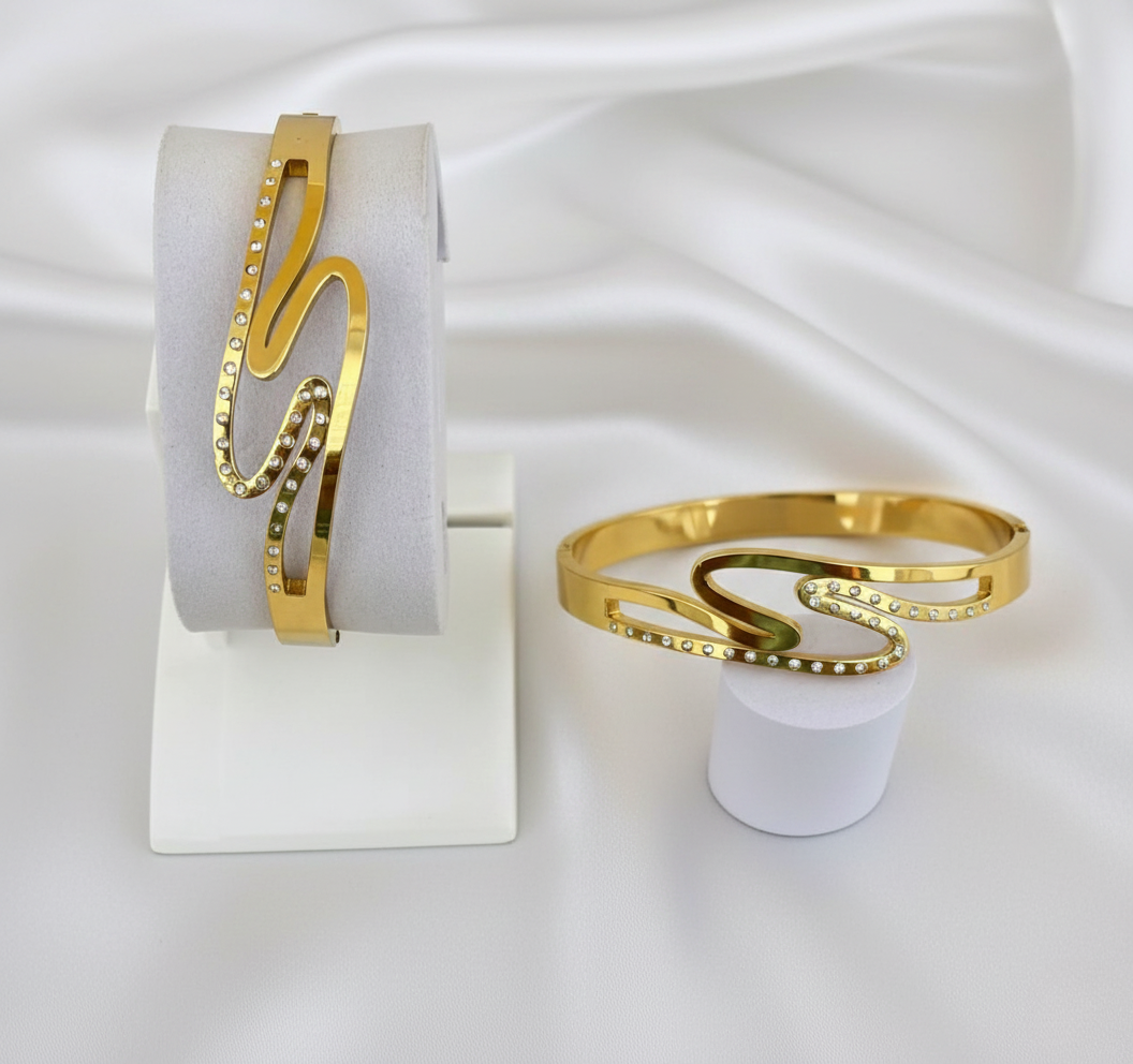 Stylish Handmade Beaded Bracelet for Women