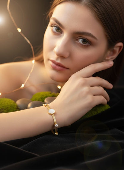 Elegant Gold Minimalist Pearl Crystal Bracelet