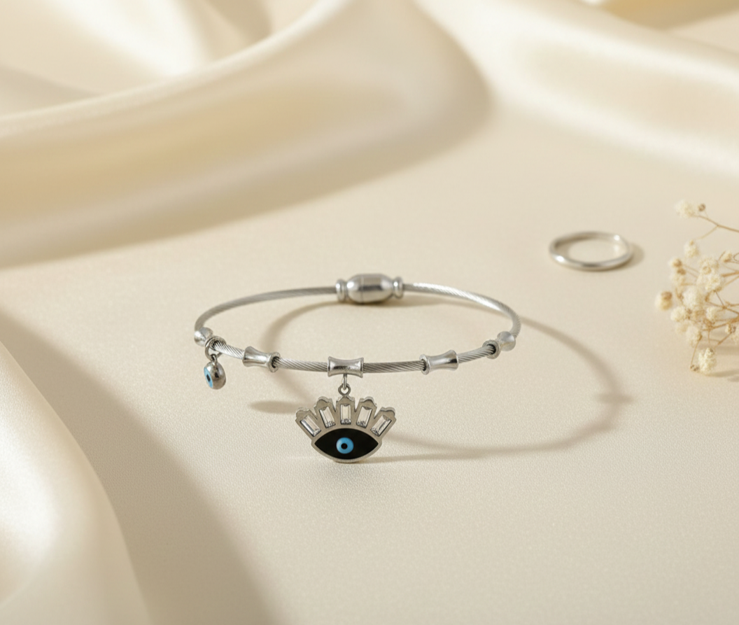 Radiant Shimmering Star Charm Bracelet with Elegant Adjustable