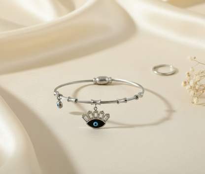 Radiant Shimmering Star Charm Bracelet with Elegant Adjustable