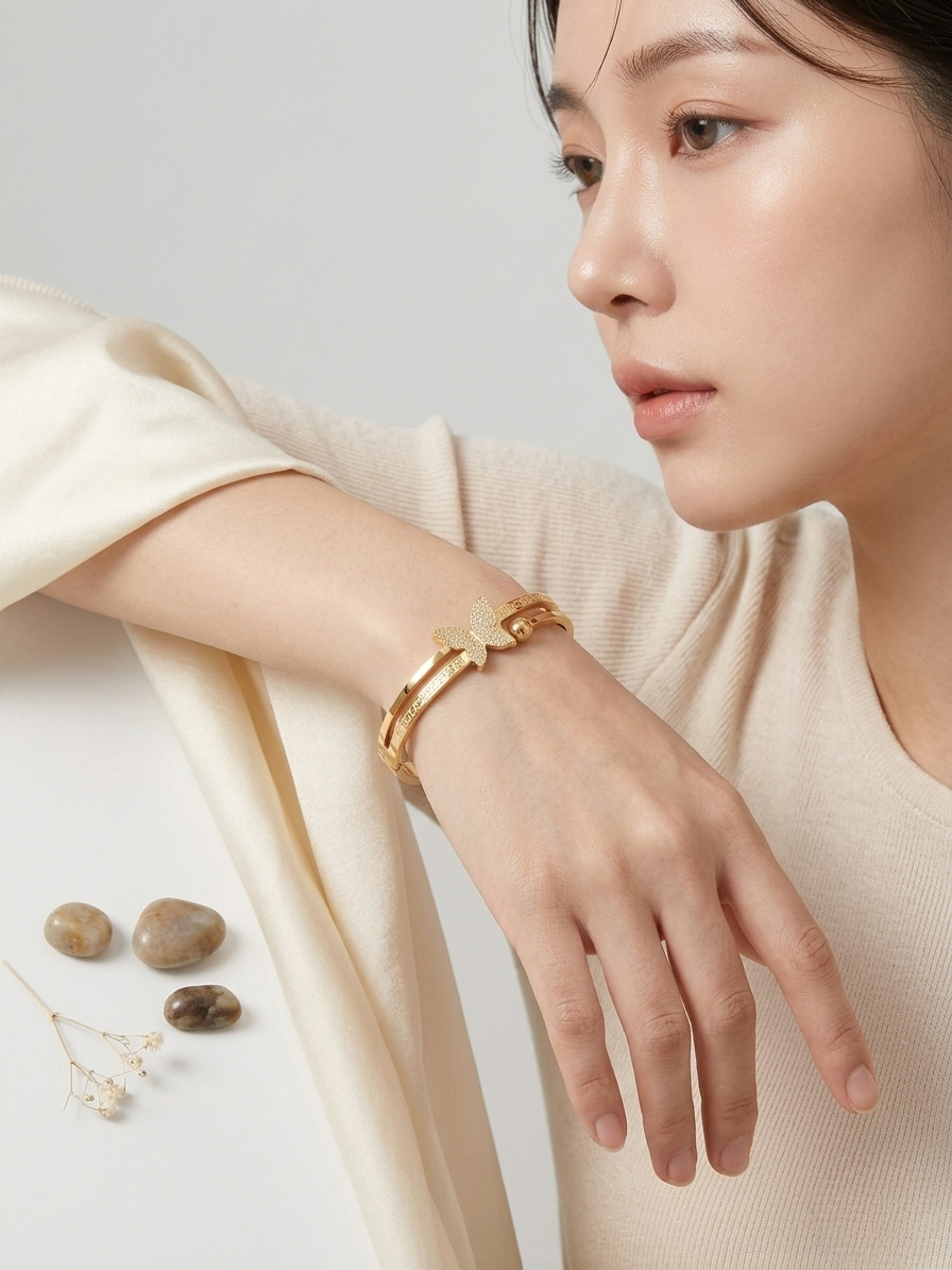 Elegant Korean Style Gold Butterfly Charm Bracelet