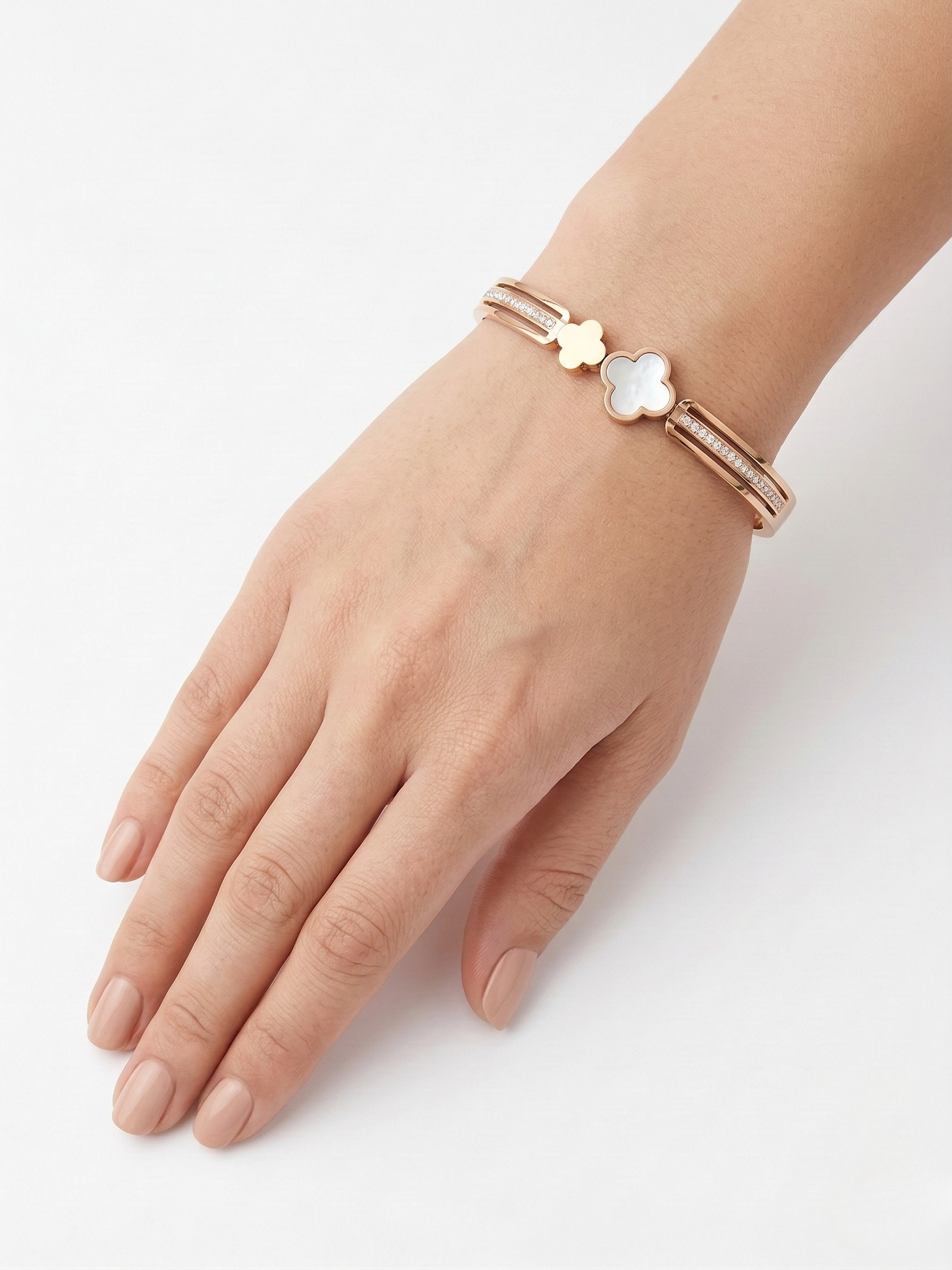 Elegant Gold Clover Crystal Designer Luxury Bracelet