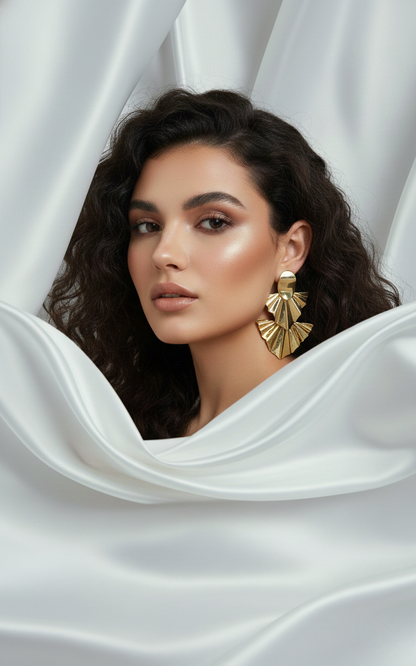Gold Fan Drop Earrings – Elegant Statement Jewelry