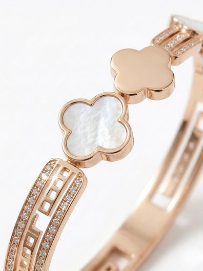 Elegant Gold Clover Crystal Designer Luxury Bracelet