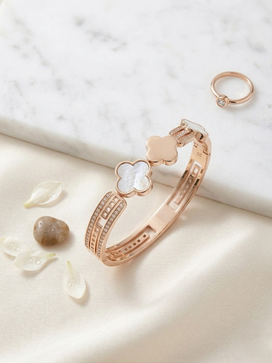Elegant Gold Clover Crystal Designer Luxury Bracelet