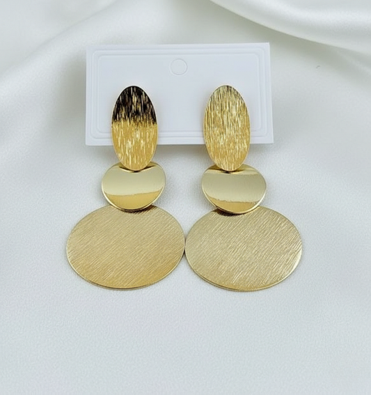 Elegant Geometric Gold Drop Earrings