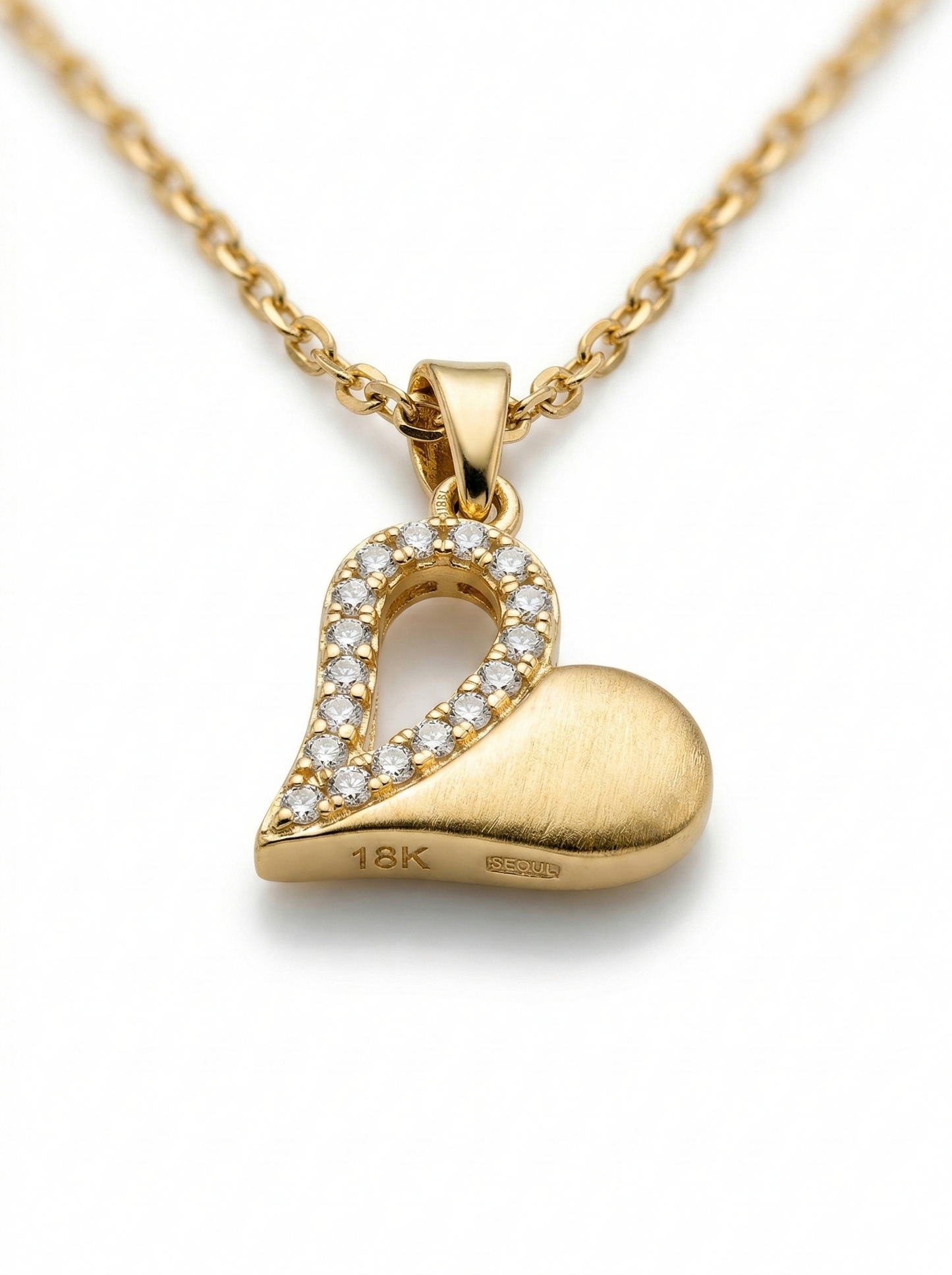Elegant Gold Heart Pendant with Diamond Accents