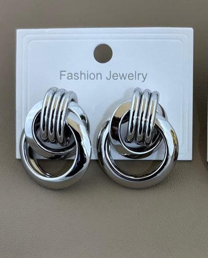 Silver Tone Interlinked Ring Stud Earrings