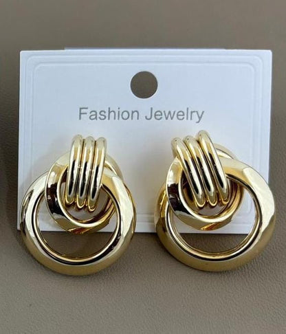 Gold Tone Interlinked Ring Stud Earrings