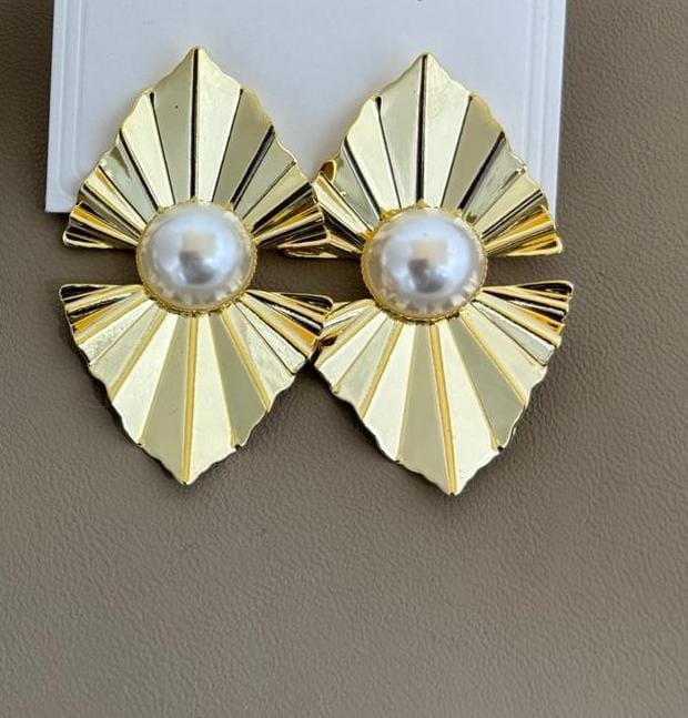 Gold Finish Fan-Shaped Stud Earrings with Pearl Center