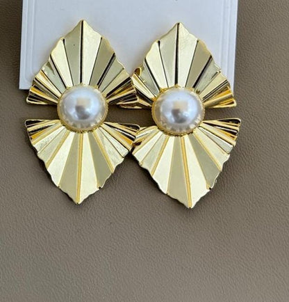 Gold Finish Fan-Shaped Stud Earrings with Pearl Center