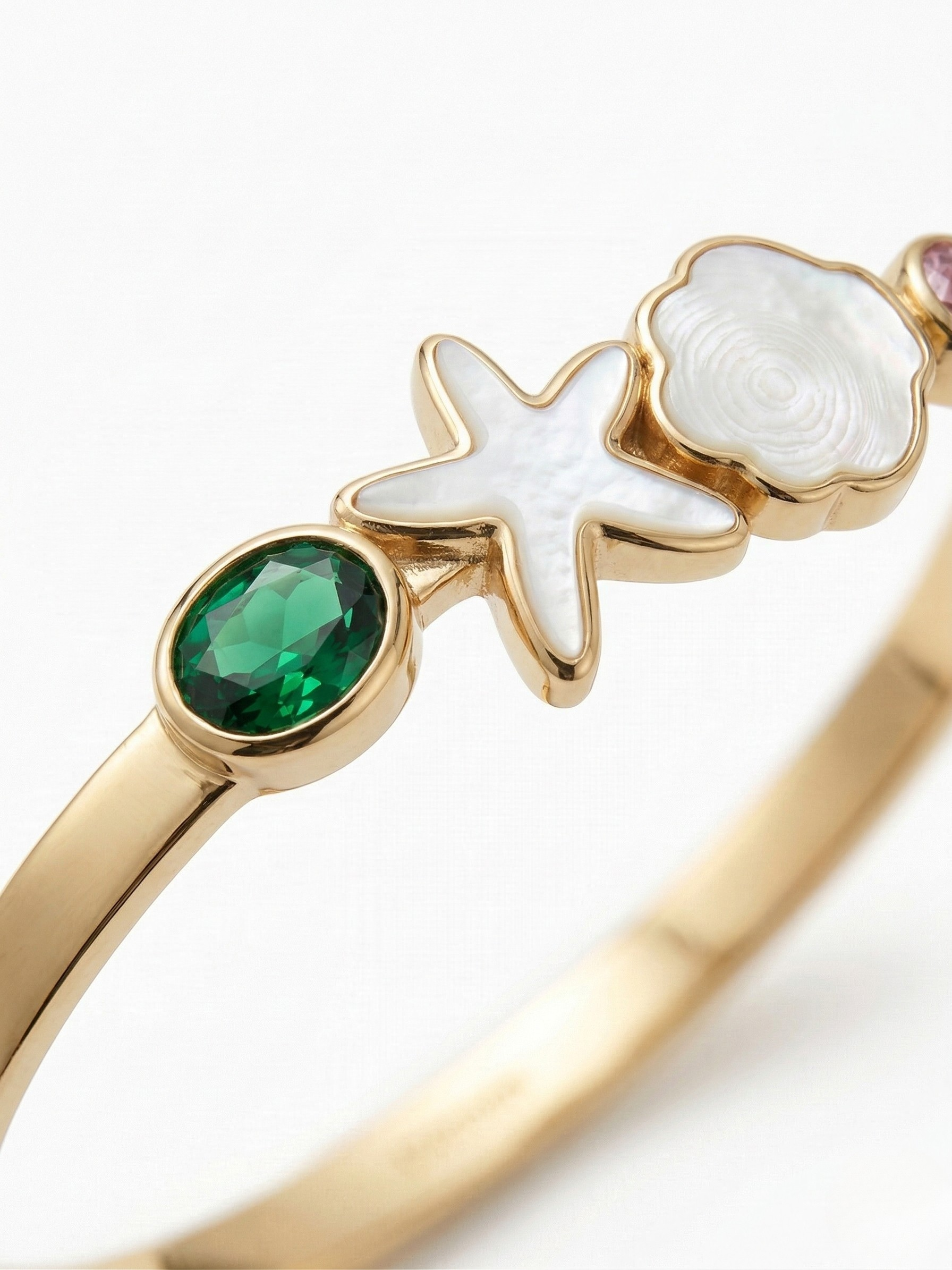 Elegant Gold Ocean-Themed Korean Style Bangl
