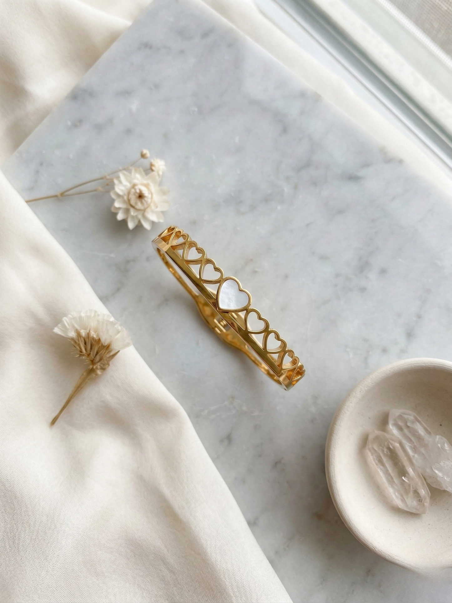 Elegant Gold Heart Mother Pearl Designer Bracelet