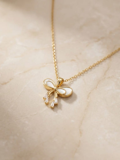 Elegant Gold Bow Pendant Necklace Jewelry